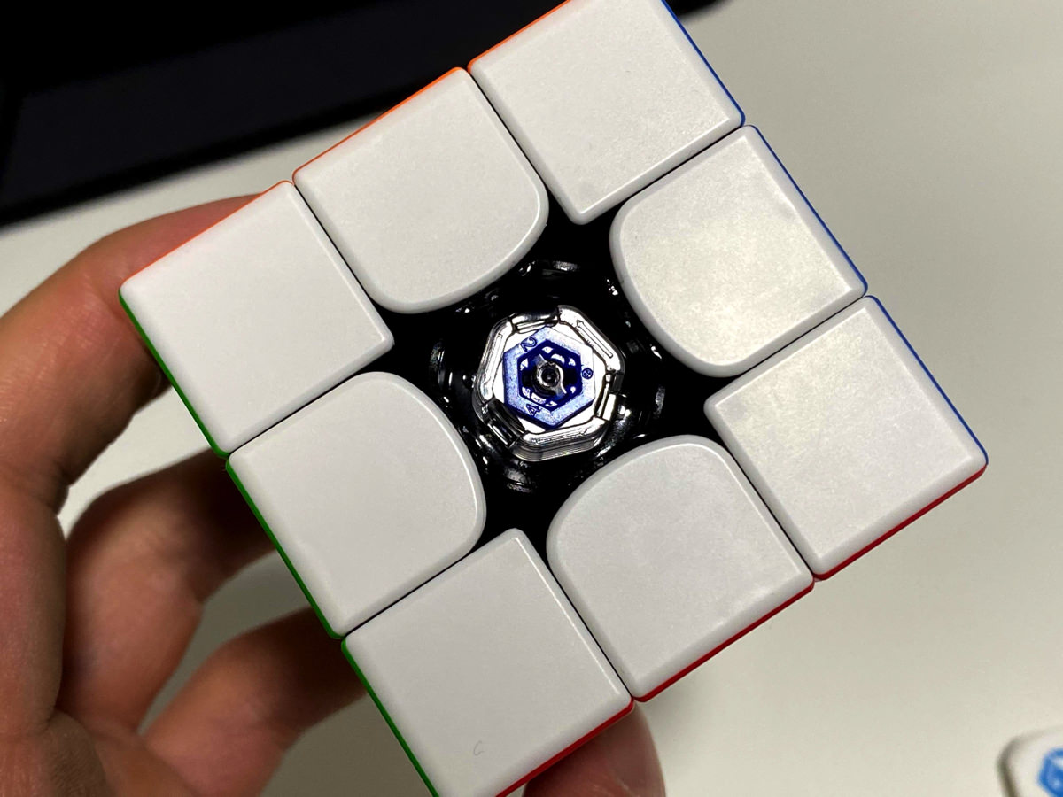 GAN356 XS Stickerless magnet