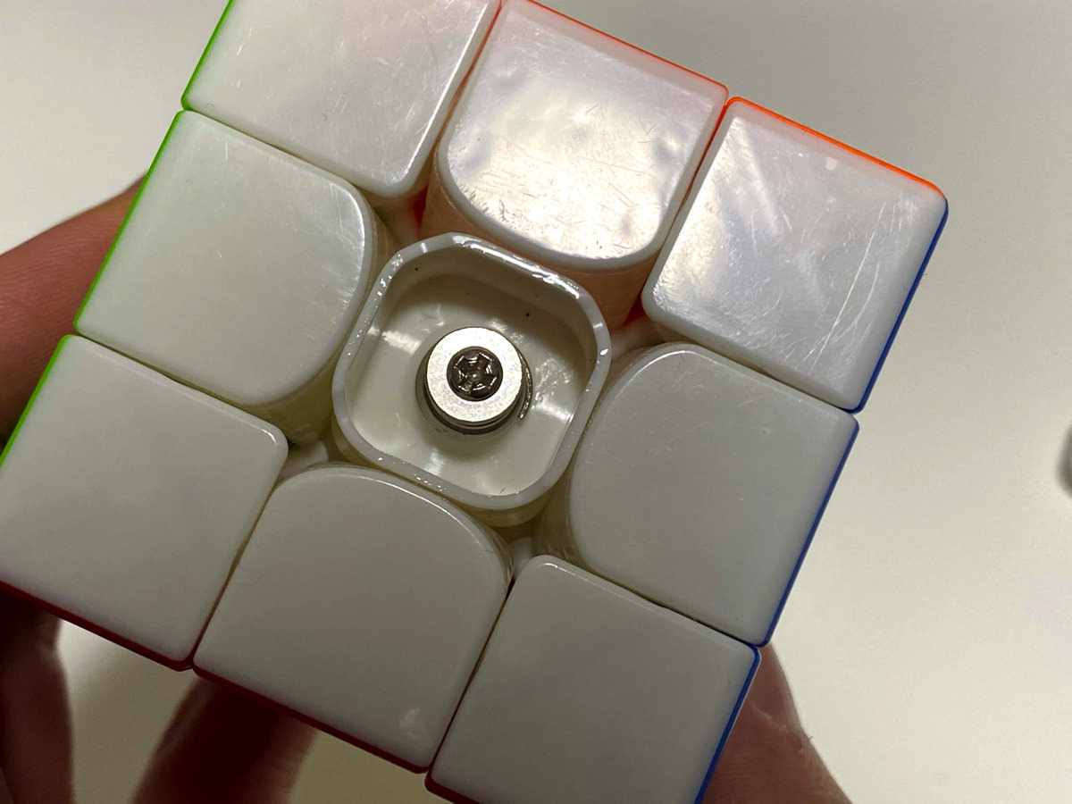 QiYi Thunderclap 3x3x3 V3 M Stickerless spring