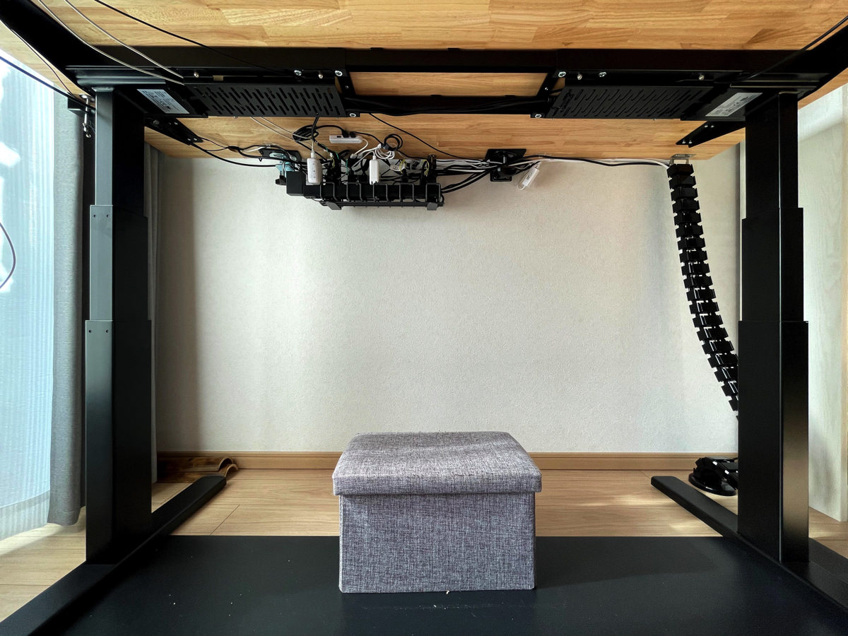 デスク周り 配線 1